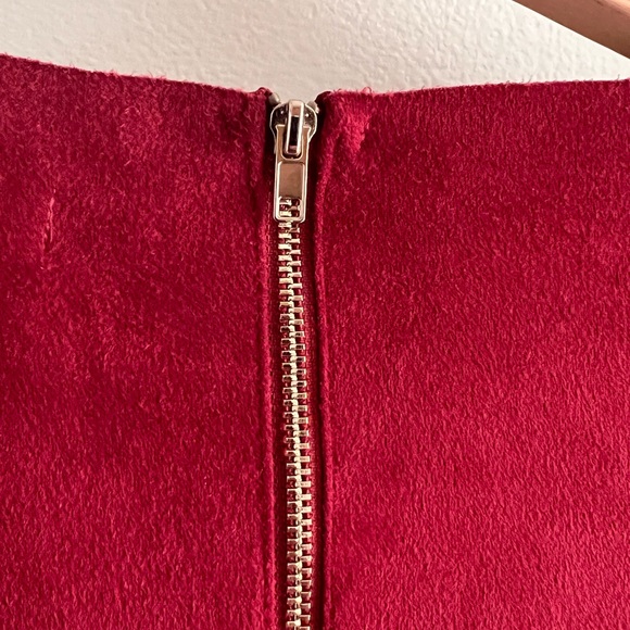 Beautiful Red Suede Mini Dress - Picture 4 of 5